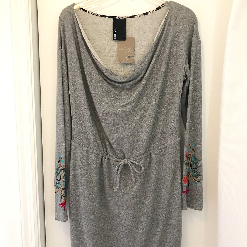 NWT Anthropologie Grey Tunic w/Embroidered Sleeves, New w/Tags, Size Medium